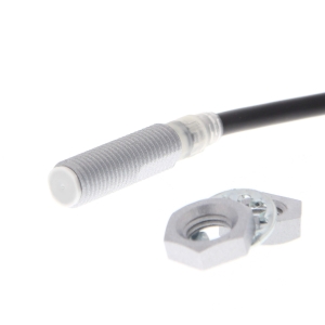 E2EQ-X3D18-T 2M Omron Czujnik indukcyjny