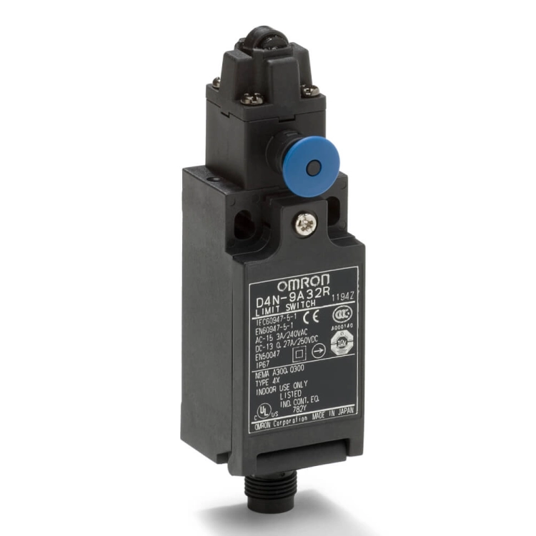 D4N-9A32R.jpg