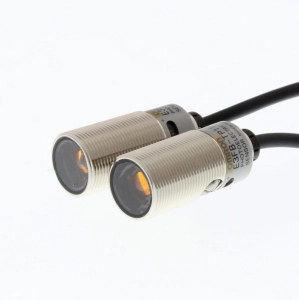 E3FB-TP11 2M Omron Czujnik fotoelektryczny